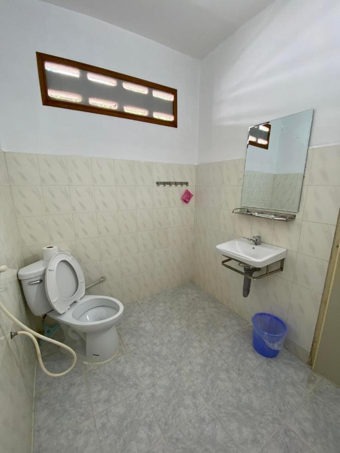 Ecran Riverfront Guesthouse Kâmpôt Zewnętrze zdjęcie