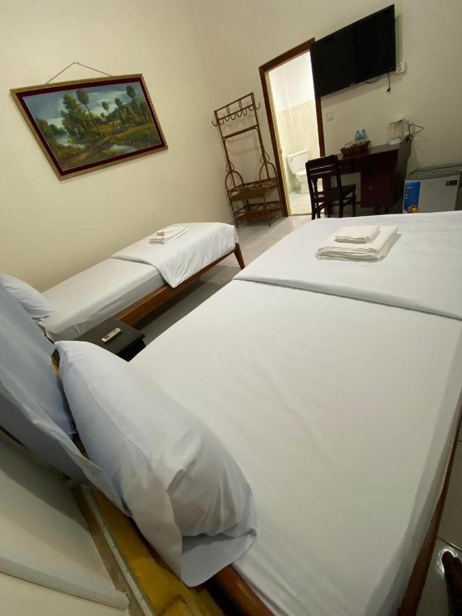 Ecran Riverfront Guesthouse Kâmpôt Zewnętrze zdjęcie